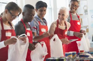 3 Unique Ways to Engage Volunteers During the Holiday Season