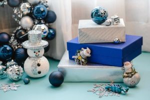 40 Heartwarming Holiday Fundraising Ideas